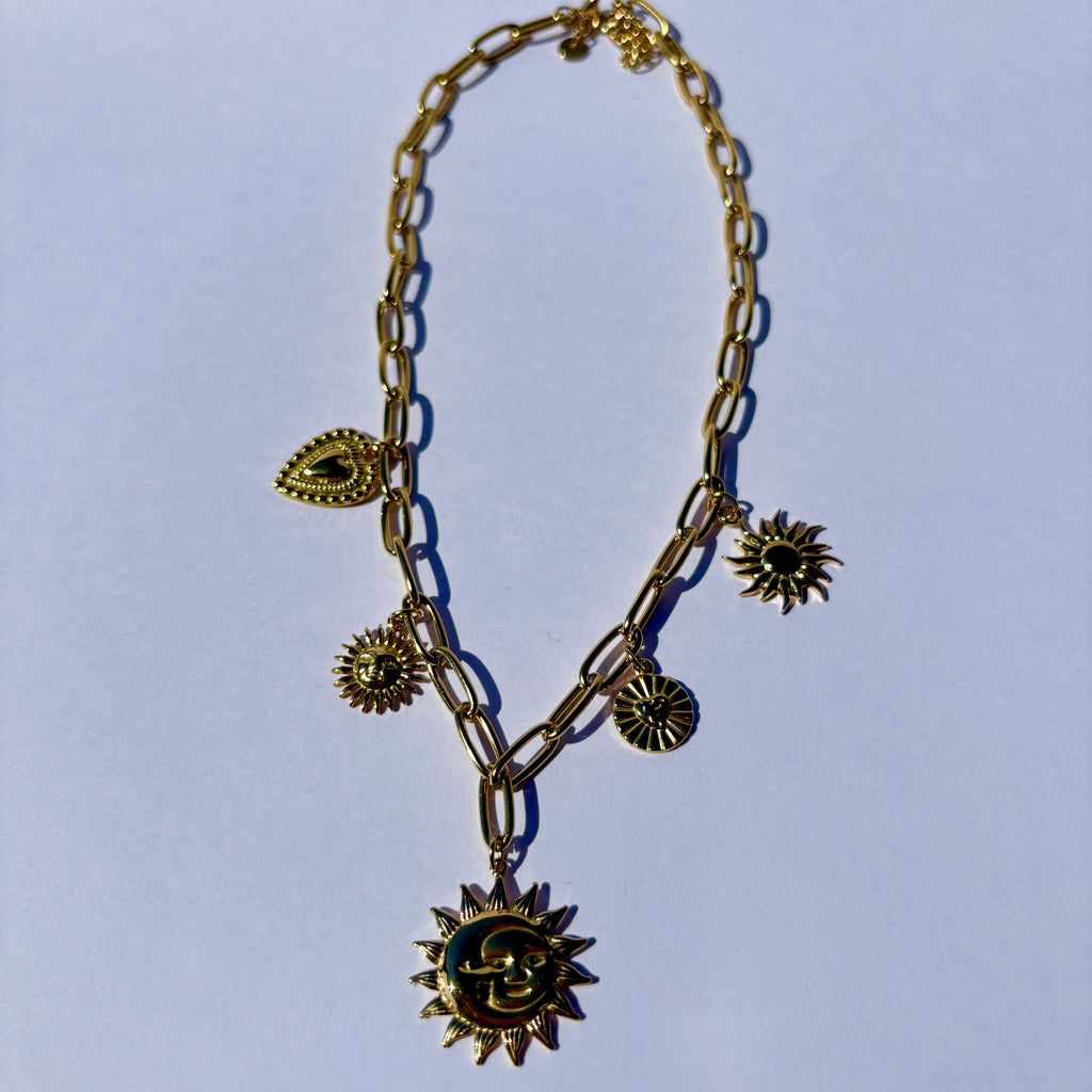 Collier Eclat solaire- collier doré en acier inoxydable avec pendentifs