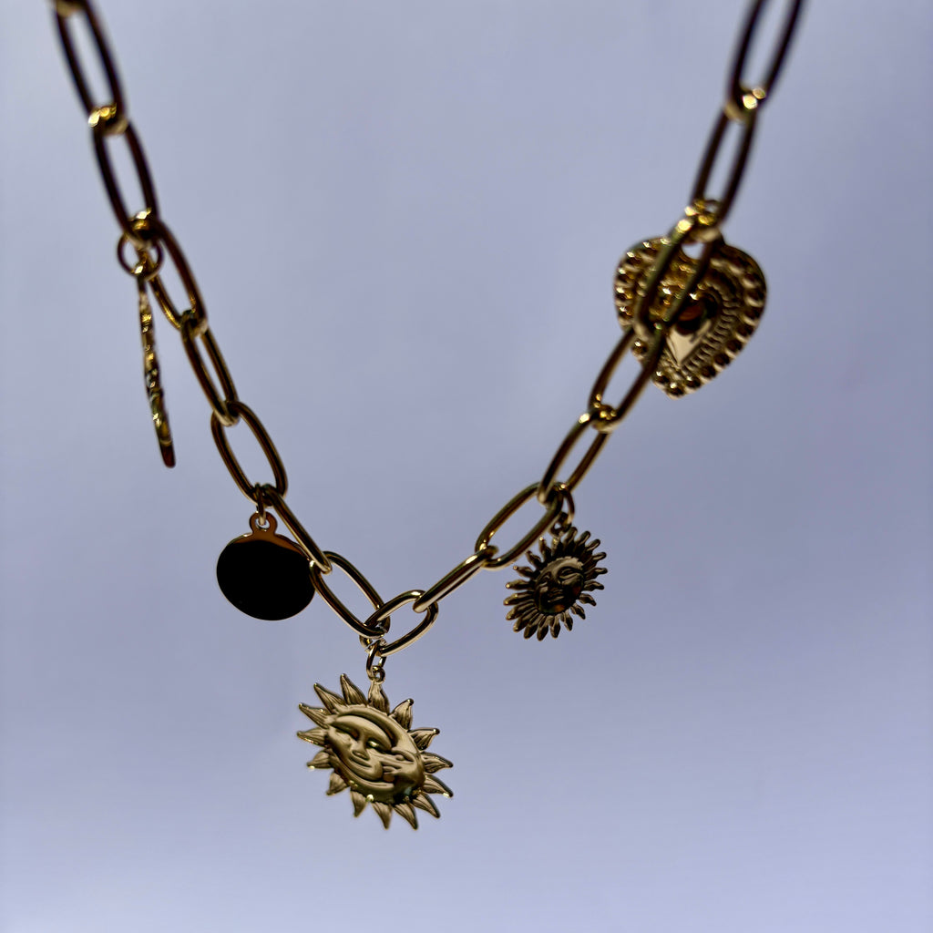 Collier Eclat solaire- collier doré en acier inoxydable avec pendentifs