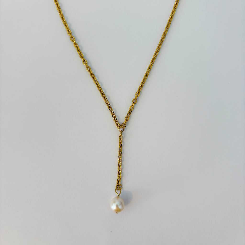 Collier Eclat Perlé -Chaine doré avec perle d'eau douce suspendue en acier inoxydable -Fait main