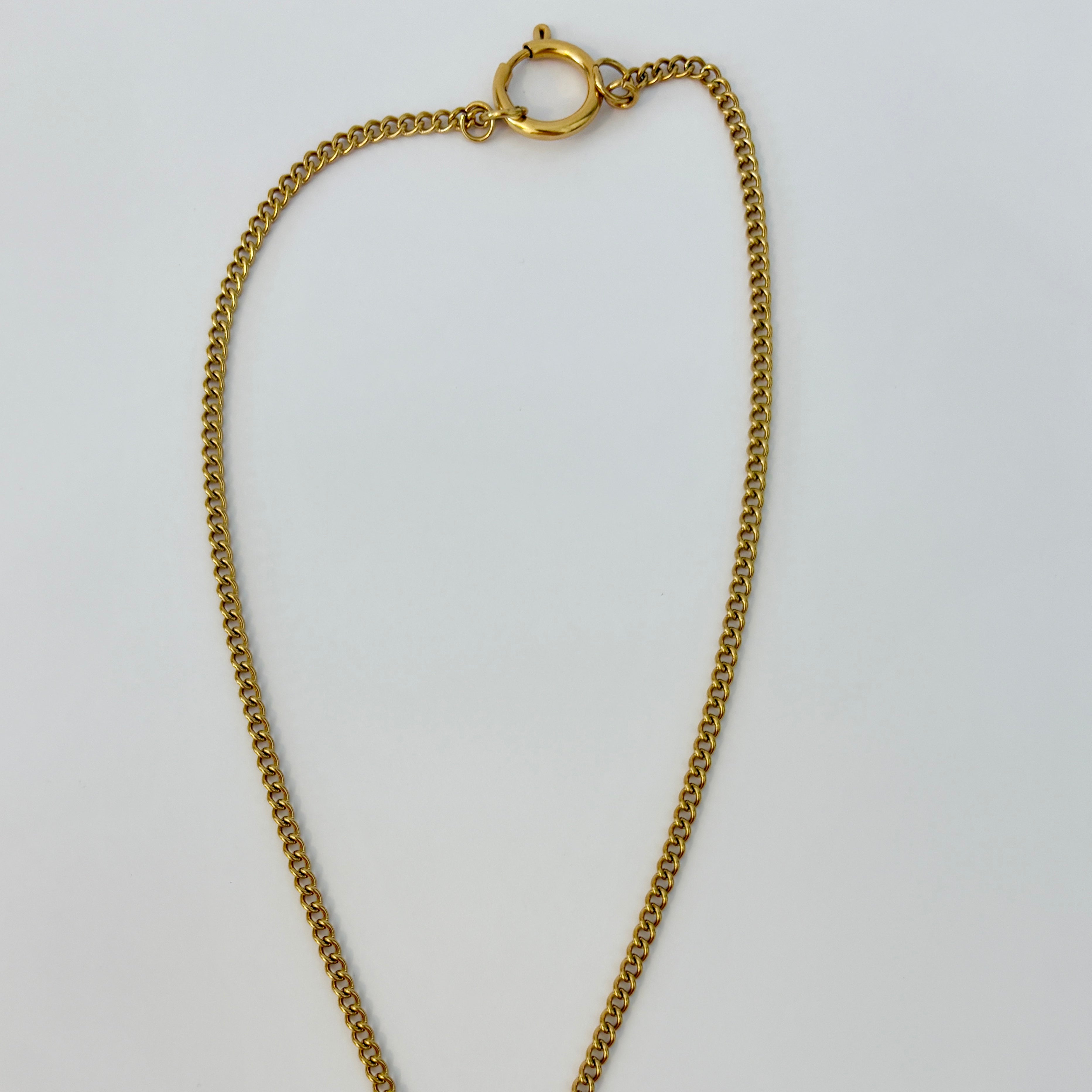 Collier Pureté Dorée avec Pendentif en Perle d’Eau Douce Naturelle -Fait main