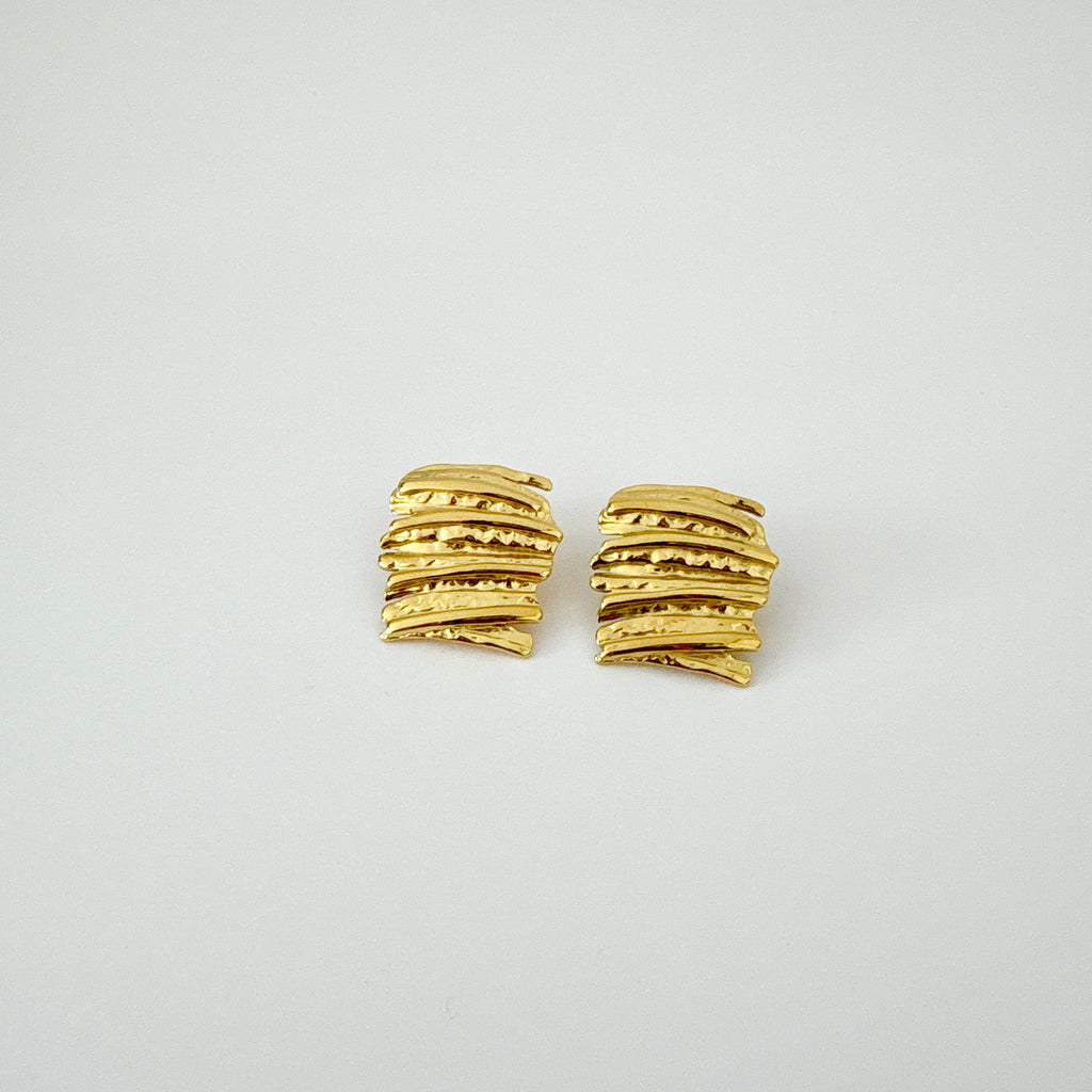 Boucles d’oreilles Nova - Rectangulaires texturées en acier inoxydable