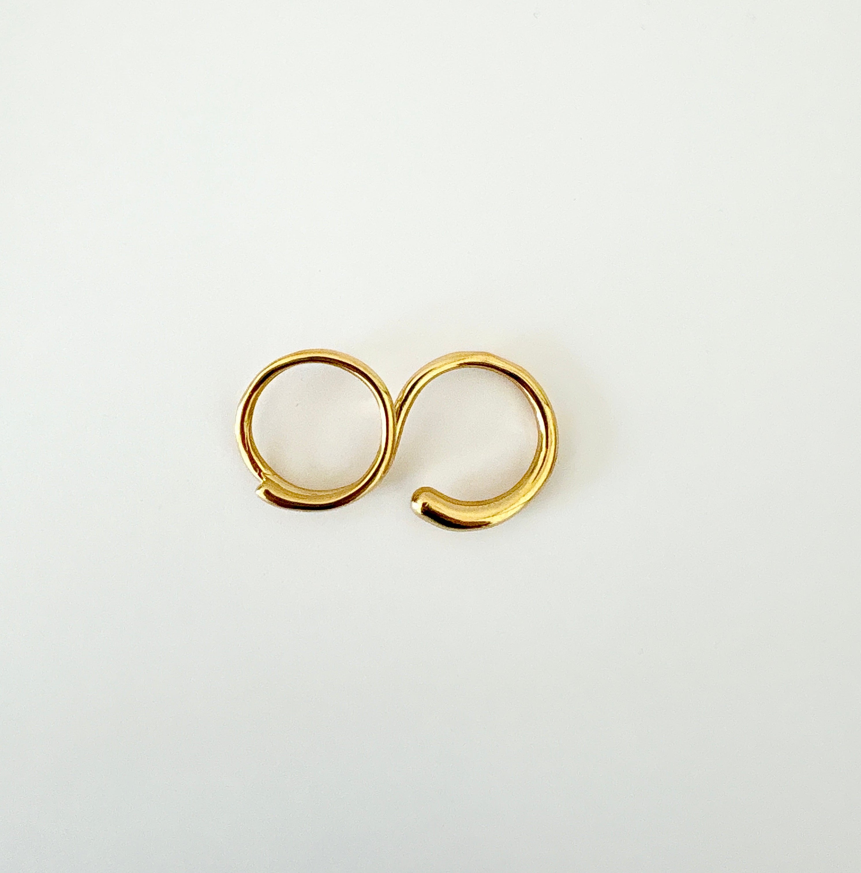 Bague Duo Dorée - double doigt ouverte en acier inoxydable